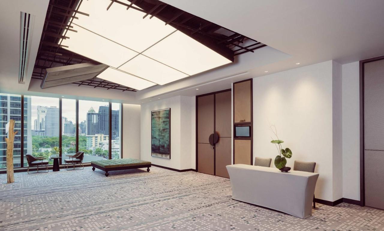 Kimpton Maa-Lai Bangkok By Ihg Banguecoque Exterior foto The interior of the 10th floor of the building